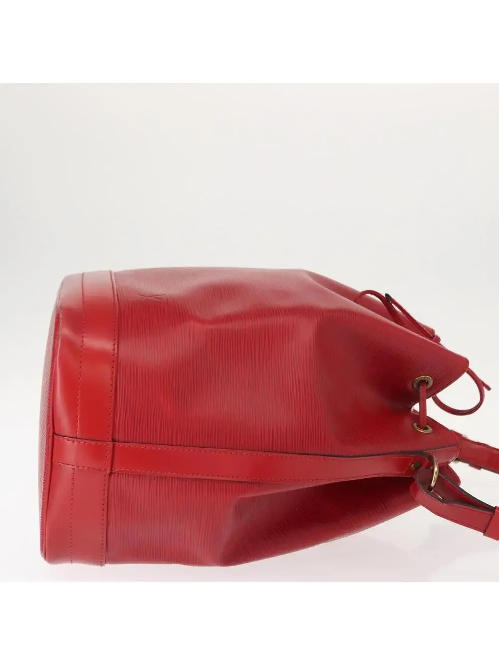 Louis Vuitton Epi Noe Shoulder Bag Red #344332L58B